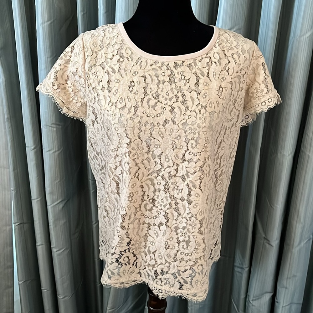 Joie Lace Short sleeve top - M